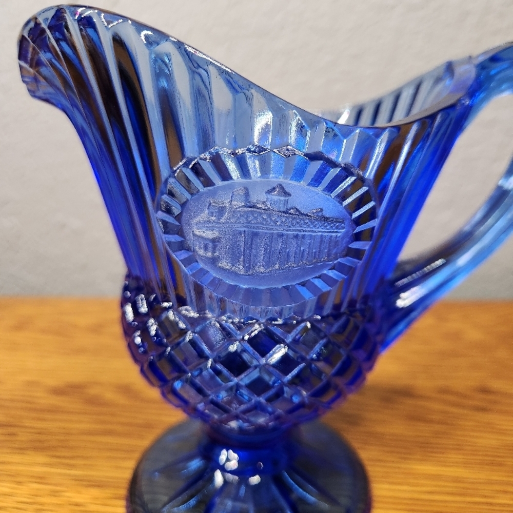 Fostoria for Avon Cobalt Blue Glass Creamer Pitcher 1976 - Picture 7 of 8